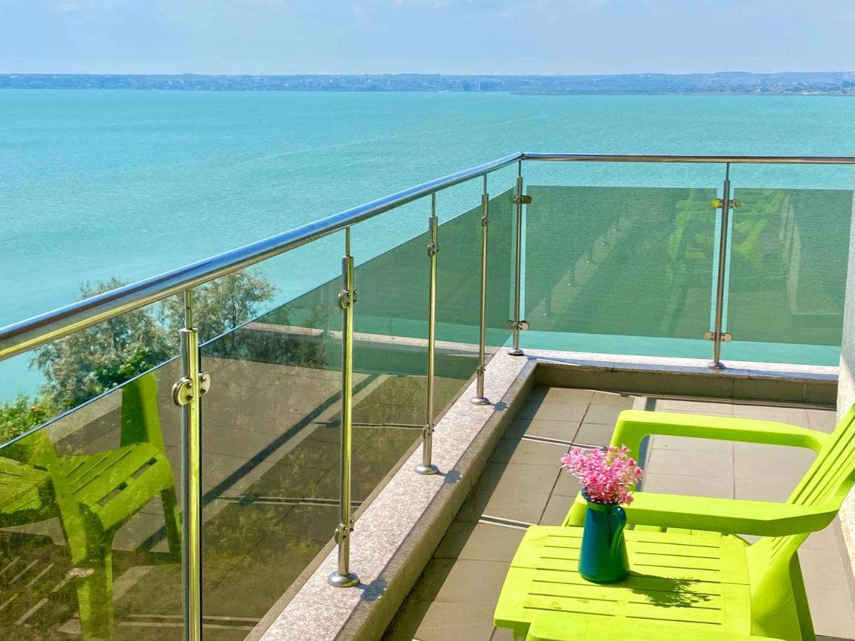 Apartment Blue Summerland *